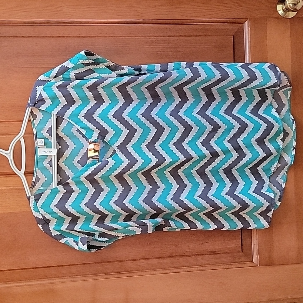 Striped sleeveless shirt